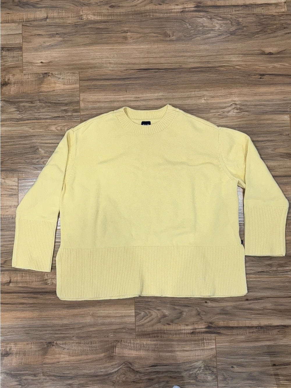 Gap Butter Yellow Crewneck Sweater